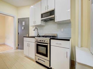 83 Henry St #9F, New York, NY 10002