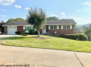 225 Westwood Ave, Bridgeport, WV 26330