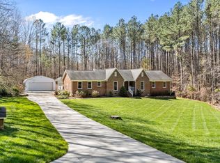 4126 Somerset Dr, Oxford, NC 27565