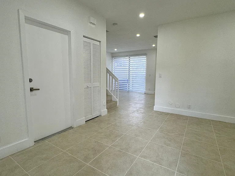 16820 SW 1st Mnr — Photo 15