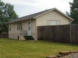 508 S Iowa Ave, Colton, SD 57018
