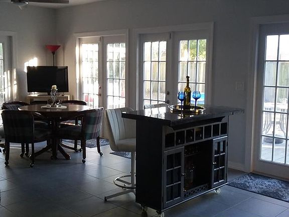 5th image of 1575 Bonair St