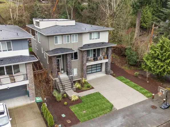 7223 NE 118th Court, Kirkland, WA 98034