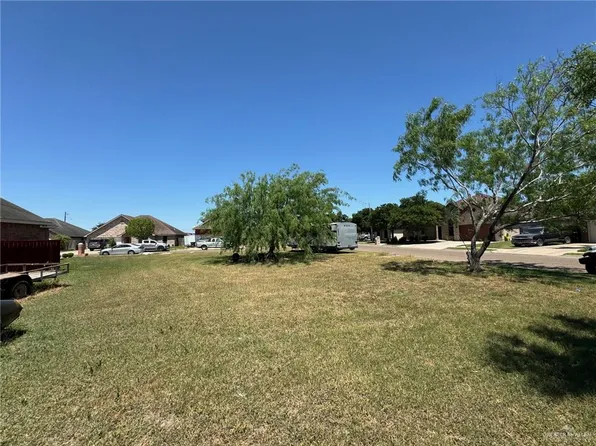 309 Lilly Dr, San Juan, TX 78589
