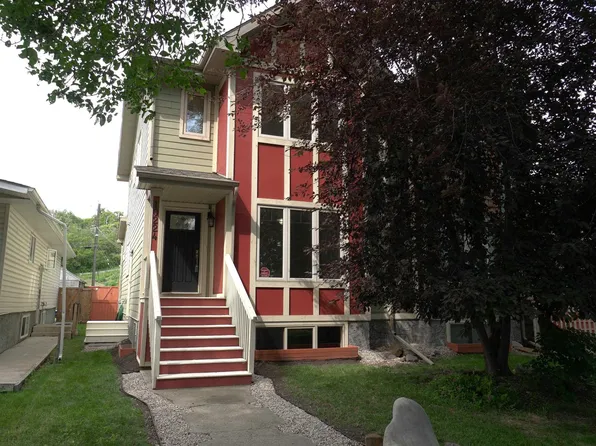 10224 90th St NW, Edmonton, AB T5H 1S1