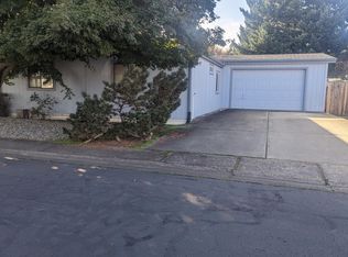 555 Freeman Rd UNIT 128, Central Point, OR 97502