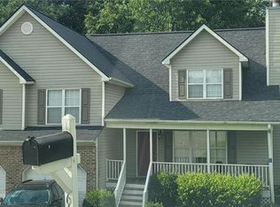 6150 Shadygrove Rdg, Austell, GA 30168