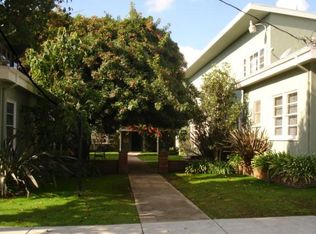 1035 N Sweetzer Ave #1/2, West Hollywood, CA 90069