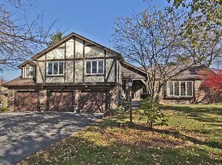 8205 Garfield Ave, Burr Ridge, IL 60527