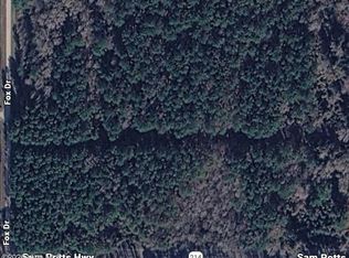 4089 Sam Potts Highway, Hallsboro, NC 28442