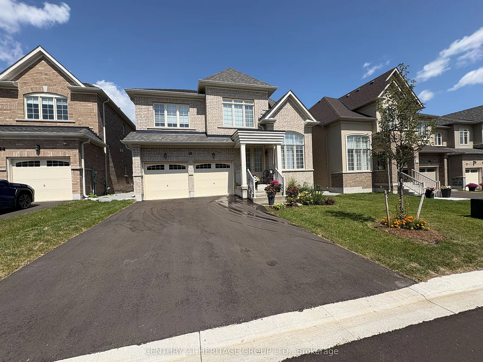 5 bed, $3,400 — Photo 1