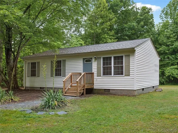 887 Jenkins Church Rd, Cumberland, VA 23040