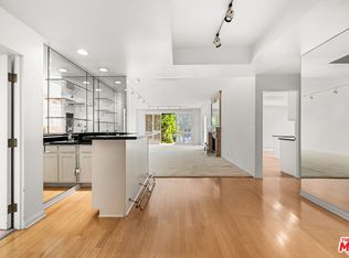 4454 Ventura Canyon Ave APT 103, Sherman Oaks, CA 91423