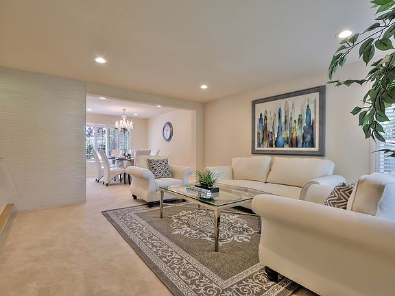 5th image of 1093 Caggiano Ct