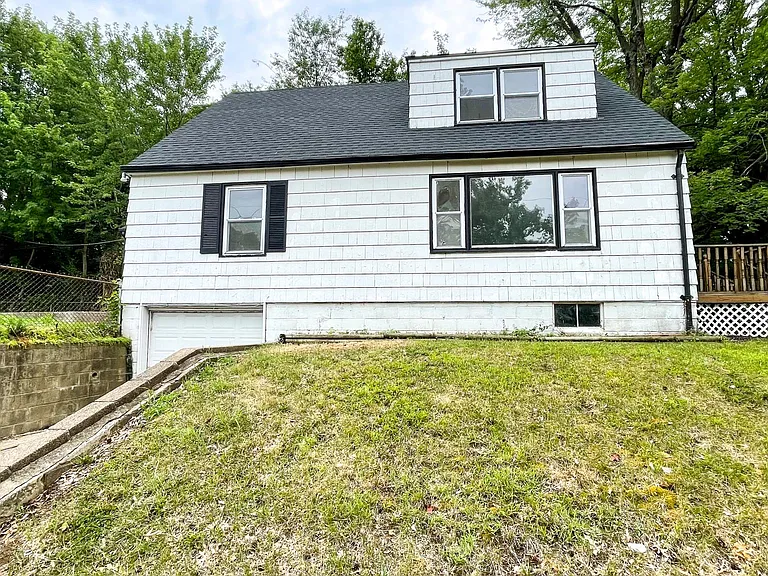 5303 Brooklyn Ave — Photo 12