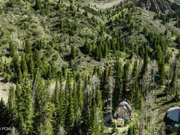 9320 E Bobcat Haven Ln, Salt Lake City, UT 84121