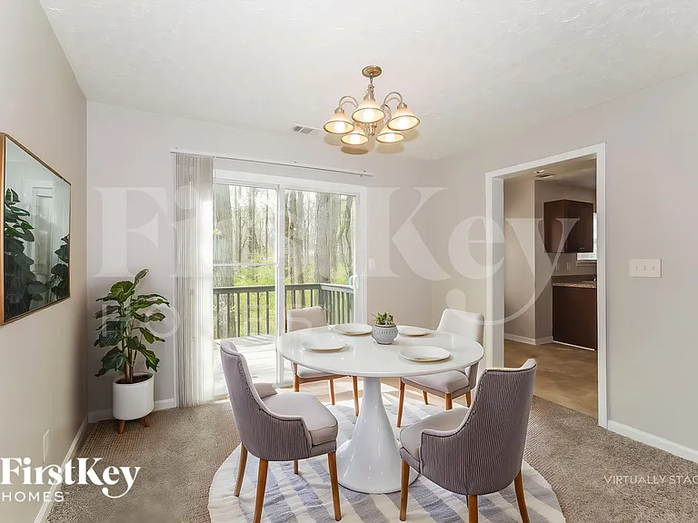 8606 Sheridan Dr — Photo 6