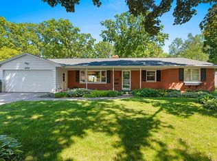 2707 Bittersweet Ave, Green Bay, WI 54301