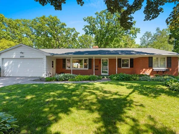 2707 Bittersweet Ave, Green Bay, WI 54301