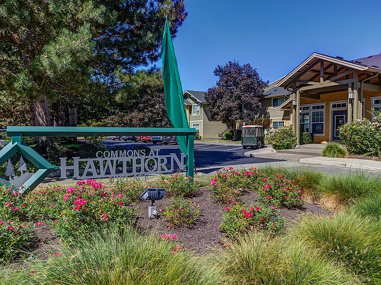 Commons at Hawthorn Village Apartments — Photo 3