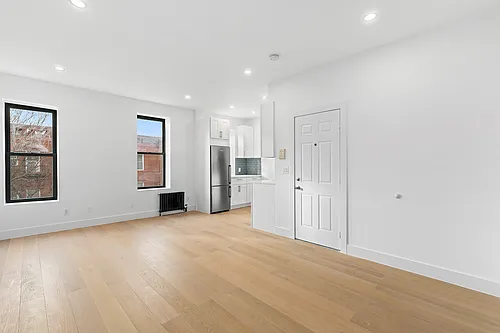 547 Throop Ave #4F Photo 1