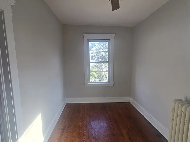 239 Hamilton St #B — Photo 2