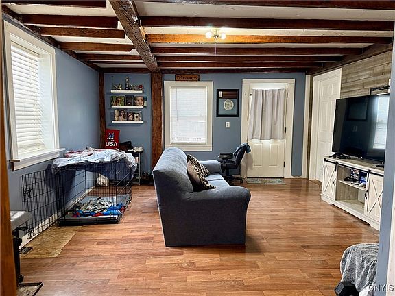 4th image of 2557 Erieville Rd