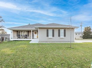 220 Iowa St, Hubbard, NE 68741