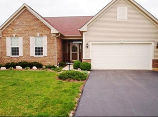 1581 Garden Ct, Mundelein, IL