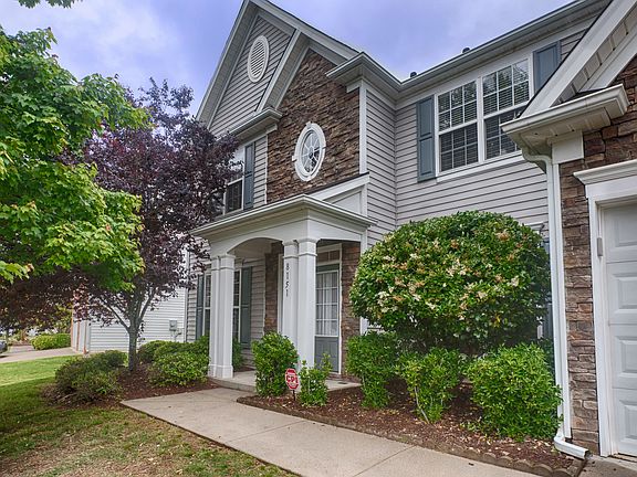 2nd image of 8151 Sommerwell St