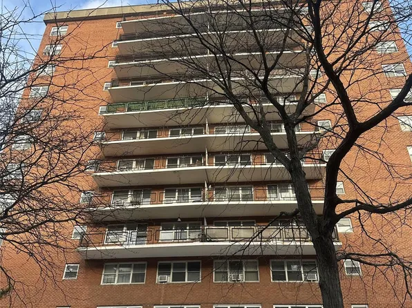 72-35 112 Street #2E, Forest Hills, NY 11375