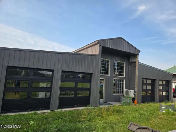 13554 Mohler Rd, Grand Rapids, OH 43522