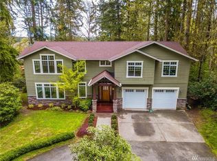 22011 Vine Rd, Lynnwood, WA 98036
