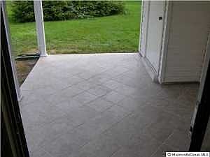 2nd image of 4 Leighton Ln