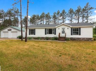 4126 Meadow Ln, Thompsonville, MI 49683
