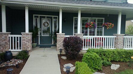 3rd image of 2684 S Twin Oaks Valley