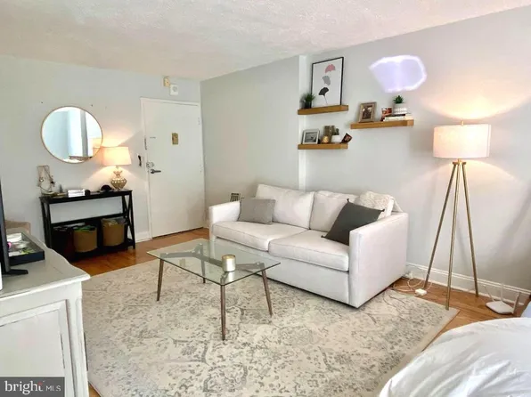 1440 N St NW #405, Washington, DC 20005