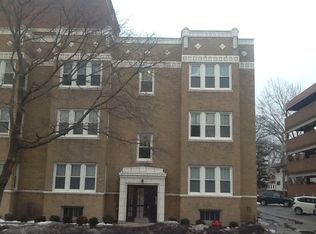 504 Wisconsin Ave #3, Oak Park, IL 60304
