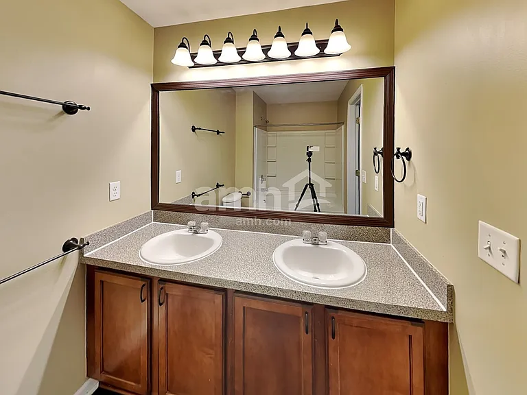 135 Springer Woods Blvd — Photo 11