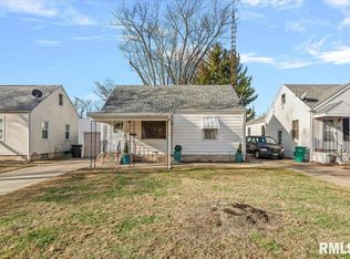 2945 S 3rd St, Southern View, IL 62703