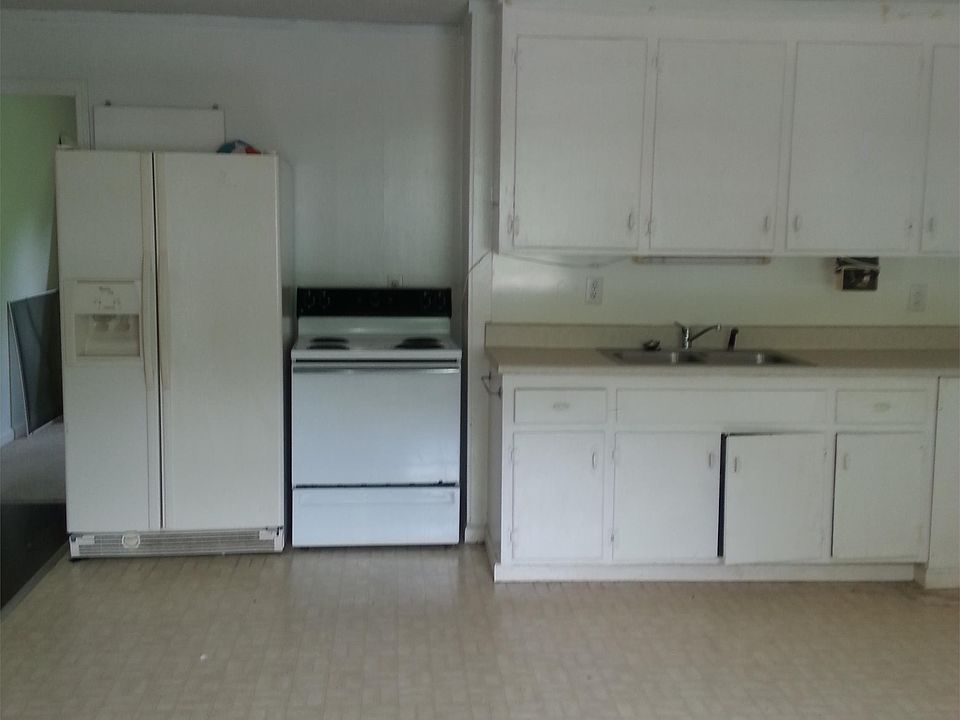 2nd image of 4595 Old Cullowhee Rd APT 30