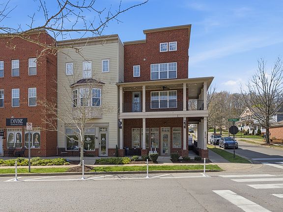 3rd image of 1322 Concord Mill Ln