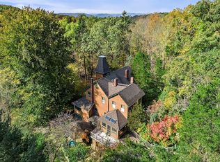 81 Glendale Rd, Ossining, NY 10562