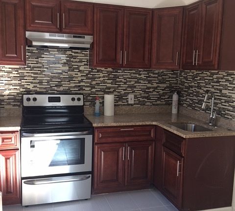 4th image of 272 Glen Ave