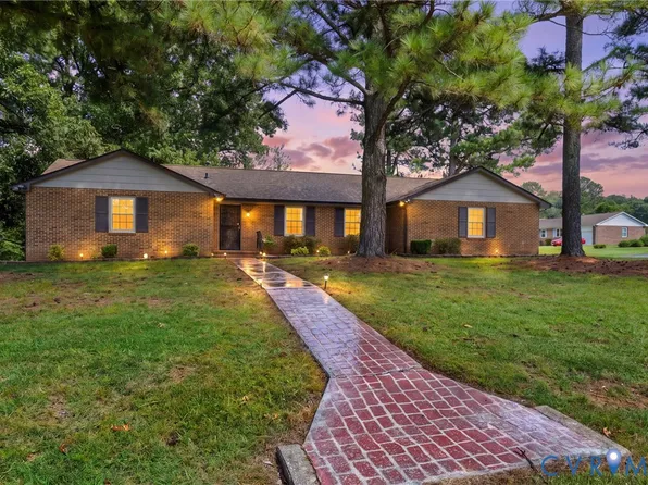 2801 Manchester Dr, Prince George, VA 23875