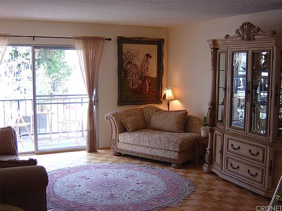 2nd image of 5460 White Oak Ave Unit F205