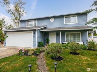 12307 42nd Dr NE, Marysville, WA 98271