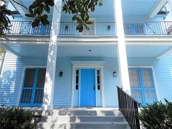 3rd image of 1216 Marengo St #1-B