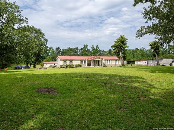 3rd image of 224 Beauty Spot Ln