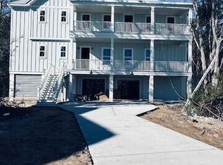 1091 Capersview Ct, Awendaw, SC 29429